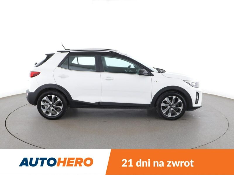 Kia Stonic kamera AppleCarPlay+AndroidAuto klima-auto tempomat