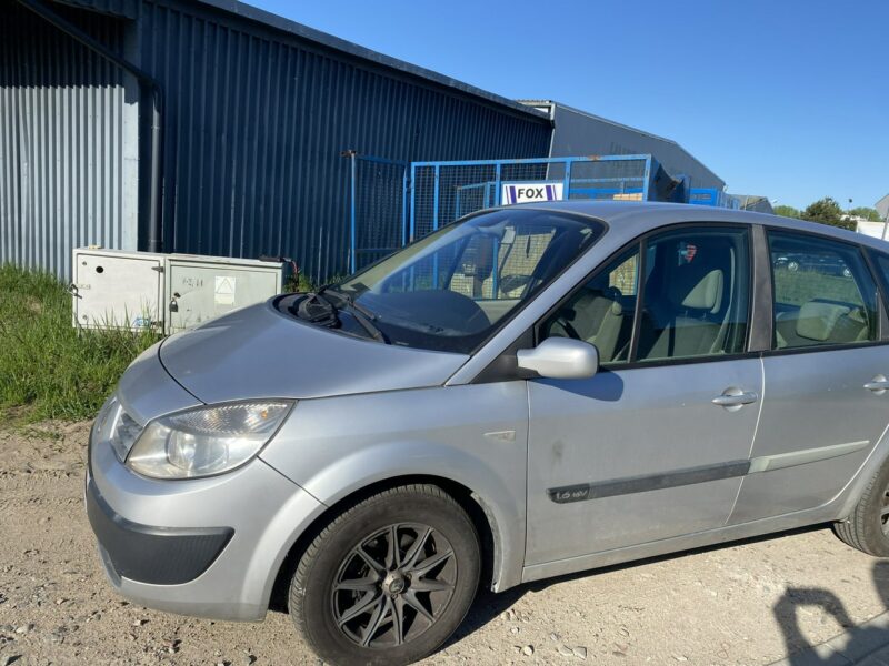 Renault Scenic Benzyna/Polski salon/Klimatronik/Czujniki parkowania/Świeży olej II (2003-2009)