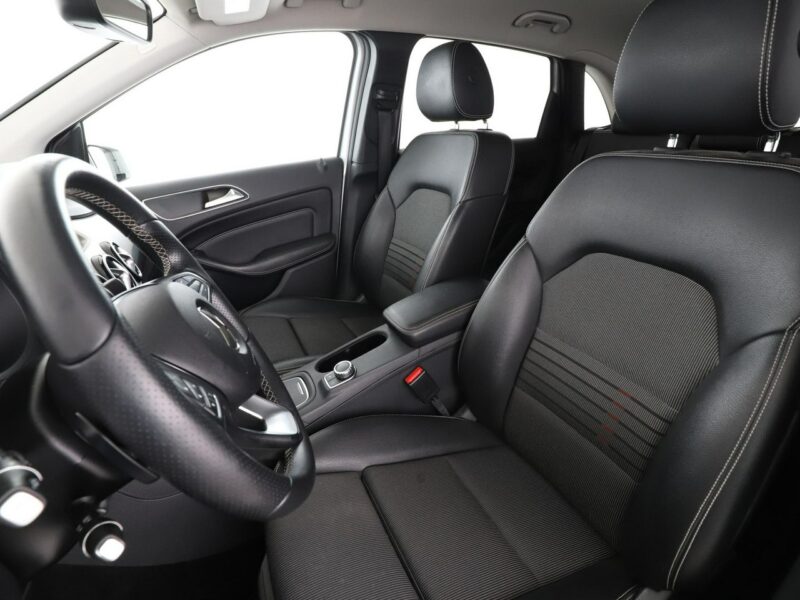 Mercedes B 180 Automat, full LED, navi, klima, podg.fotele W246 (2011-)