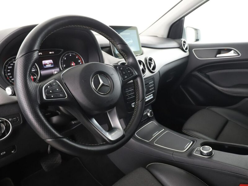 Mercedes B 180 Automat, full LED, navi, klima, podg.fotele W246 (2011-)
