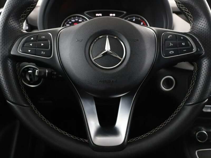 Mercedes B 180 Automat, full LED, navi, klima, podg.fotele W246 (2011-)