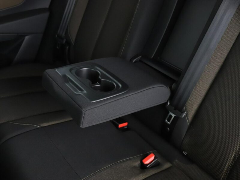 DS Automobiles DS 7 Crossback Automat xenon virtual cocpit kamery klima auto