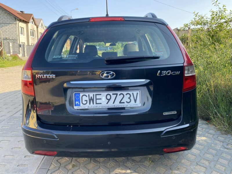 Hyundai i30 Po liftingu, klimatronik, czujniki parkowania, mocny silnik, 8 airbag I (2002-2013)
