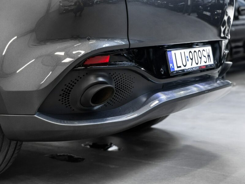 Aston Martin DBX 4.0 V8 550KM. Bezwypadkowy. Tylko 17 000 km. Lakier AML.