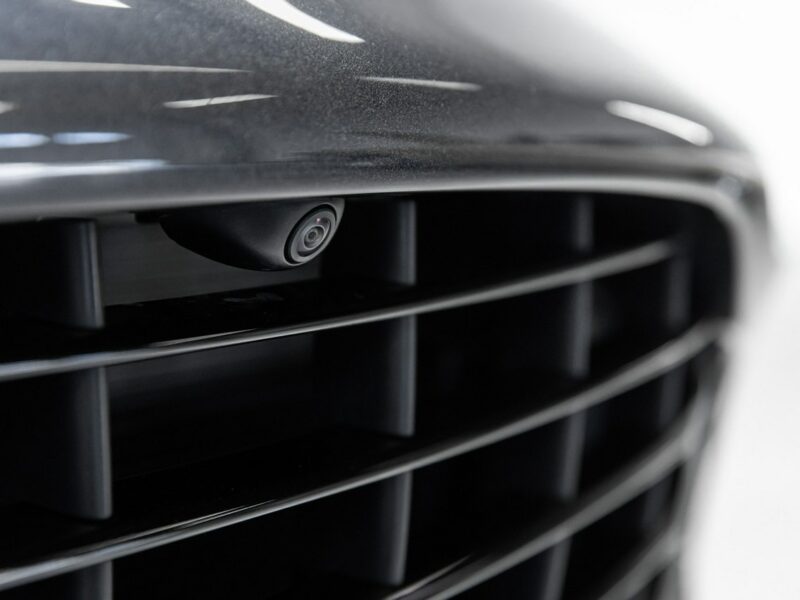 Aston Martin DBX 4.0 V8 550KM. Bezwypadkowy. Tylko 17 000 km. Lakier AML.