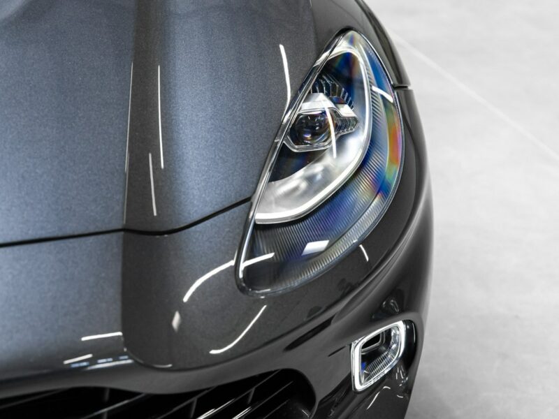 Aston Martin DBX 4.0 V8 550KM. Bezwypadkowy. Tylko 17 000 km. Lakier AML.