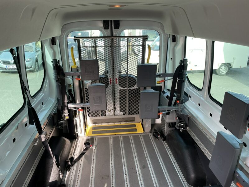 Ford Transit Transit do przewozu Niepełnosprawnych 2 Wózki inwalida rampa 2017 VII (2013-)