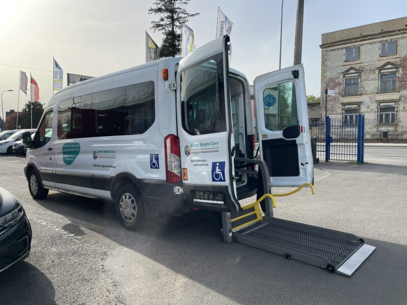 Ford Transit Transit do przewozu Niepełnosprawnych 2 Wózki inwalida rampa 2017 VII (2013-)