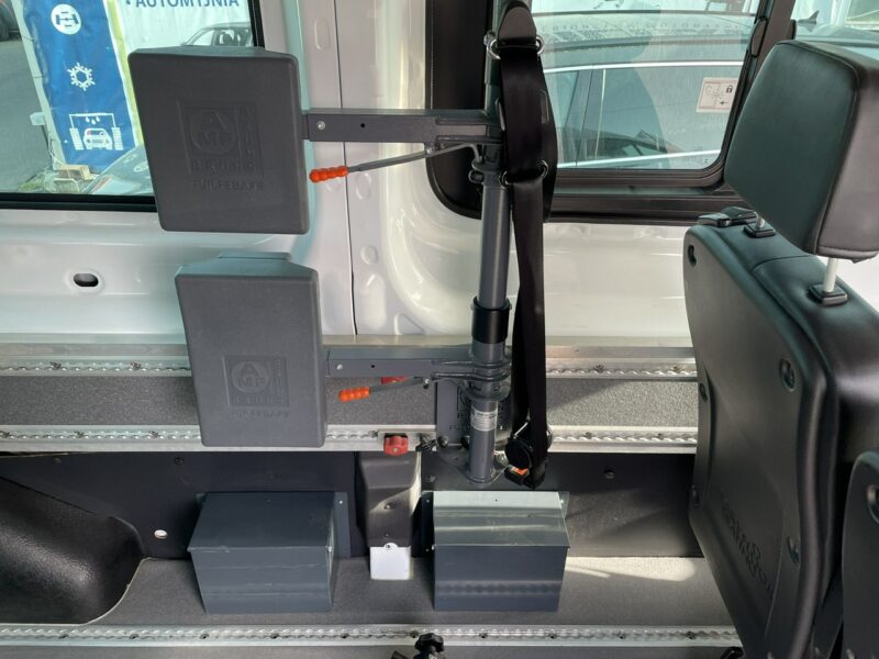 Ford Transit Transit do przewozu Niepełnosprawnych 2 Wózki inwalida rampa 2017 VII (2013-)