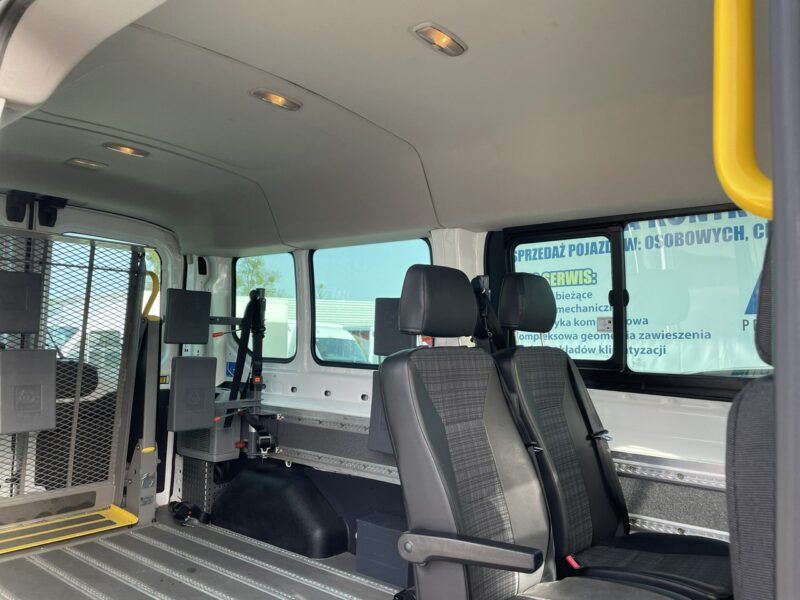 Ford Transit Transit do przewozu Niepełnosprawnych 2 Wózki inwalida rampa 2017 VII (2013-)