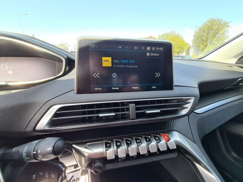 Peugeot 5008 7-Osobowy Navi 2xPDC Klimatronik Led Sensory Tempomat Asystent Alu II (2017-)