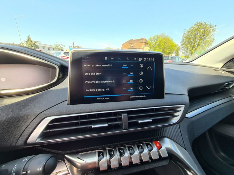 Peugeot 5008 7-Osobowy Navi 2xPDC Klimatronik Led Sensory Tempomat Asystent Alu II (2017-)