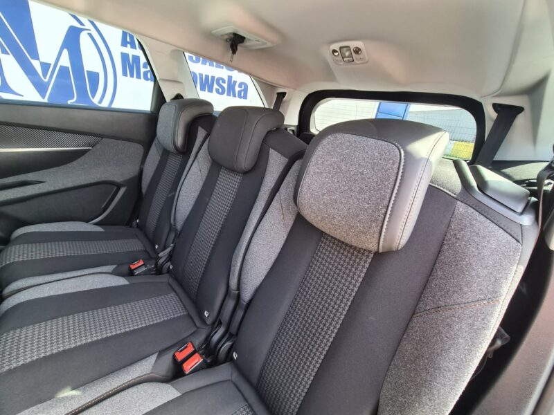 Peugeot 5008 7-Osobowy Navi 2xPDC Klimatronik Led Sensory Tempomat Asystent Alu II (2017-)
