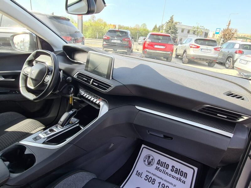 Peugeot 5008 7-Osobowy Navi 2xPDC Klimatronik Led Sensory Tempomat Asystent Alu II (2017-)