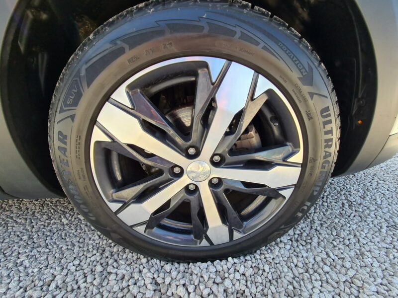 Peugeot 5008 7-Osobowy Navi 2xPDC Klimatronik Led Sensory Tempomat Asystent Alu II (2017-)