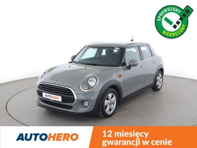 Mini Cooper Klimatyzacja Podgrzewane fotele Bluetooth II (2006-)