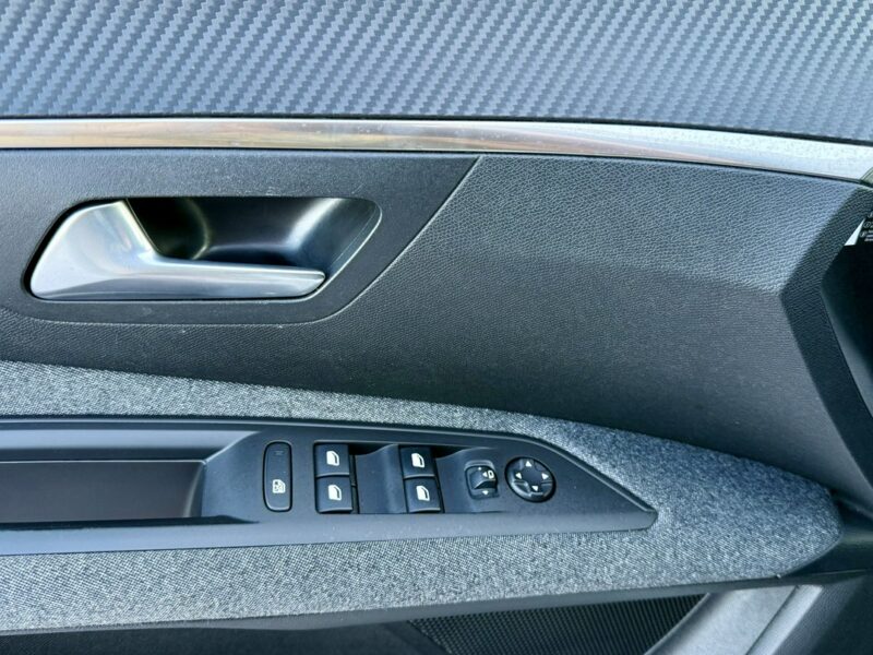 Peugeot 3008 Automat,Bogata wersja,Gwarancja II (2016-)