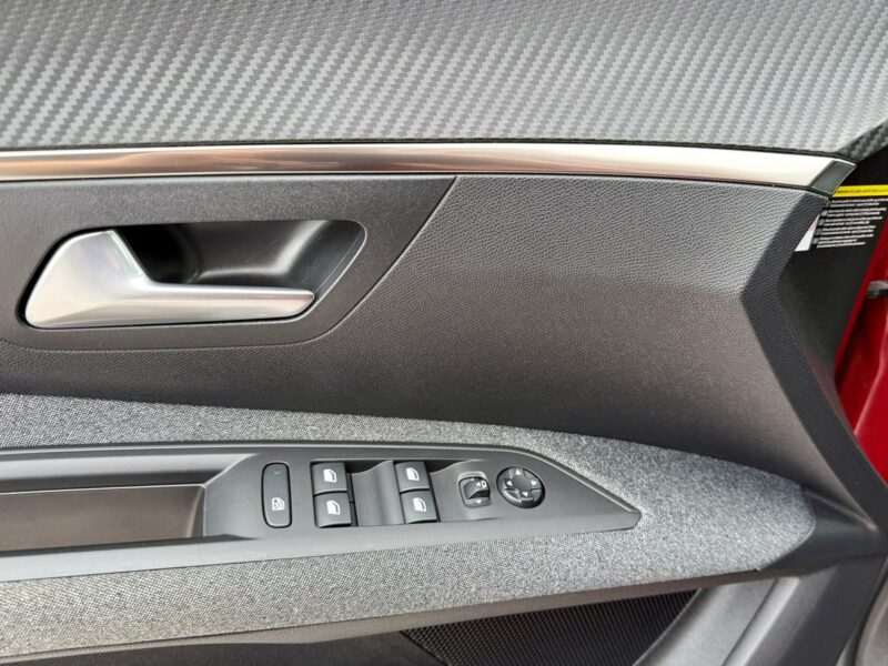 Peugeot 3008 Automat,Bogata wersja,Gwarancja II (2016-)