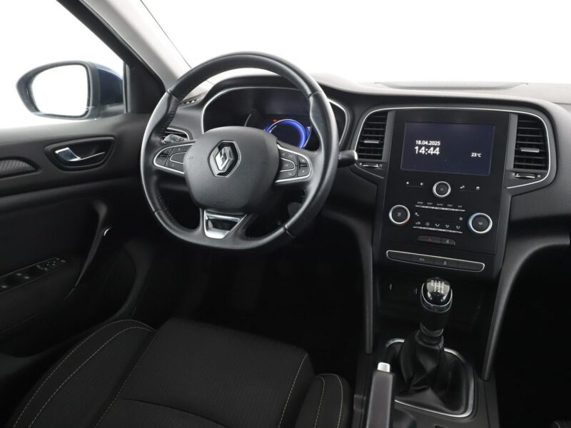 Renault Megane Limited navi PDC klima-auto hak tempomat IV (2016-)
