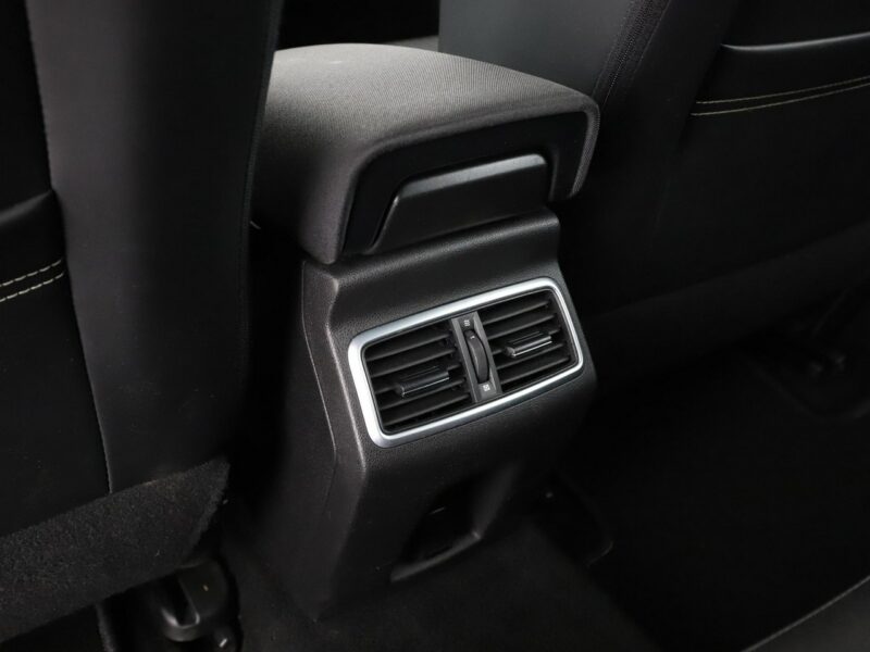Renault Megane Limited navi PDC klima-auto hak tempomat IV (2016-)