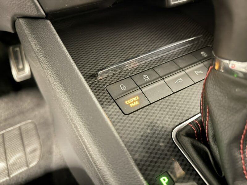 Škoda Octavia RS 2.0 TDI 184KM*CHALLENGE*VRS Mode*AppleCar*Bi-Xenon*El.Klapa*NIEMCY III (2013-)