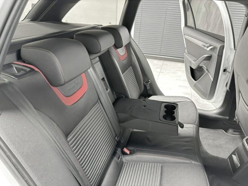 Škoda Octavia RS 2.0 TDI 184KM*CHALLENGE*VRS Mode*AppleCar*Bi-Xenon*El.Klapa*NIEMCY III (2013-)