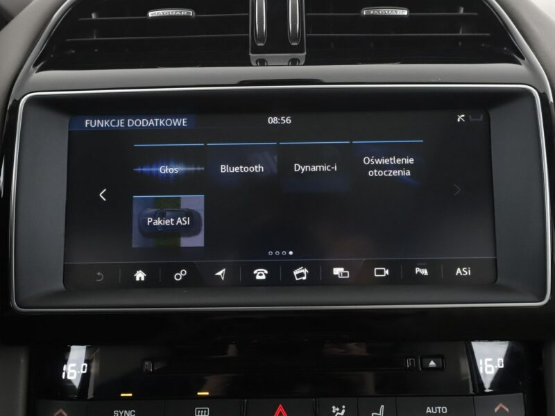 Jaguar F-PACE 25d Prestige AWD Automat Panorama Virtual ACC Navi Skóra Xenon Kamera