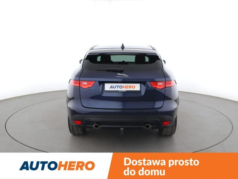 Jaguar F-PACE 25d Prestige AWD Automat Panorama Virtual ACC Navi Skóra Xenon Kamera