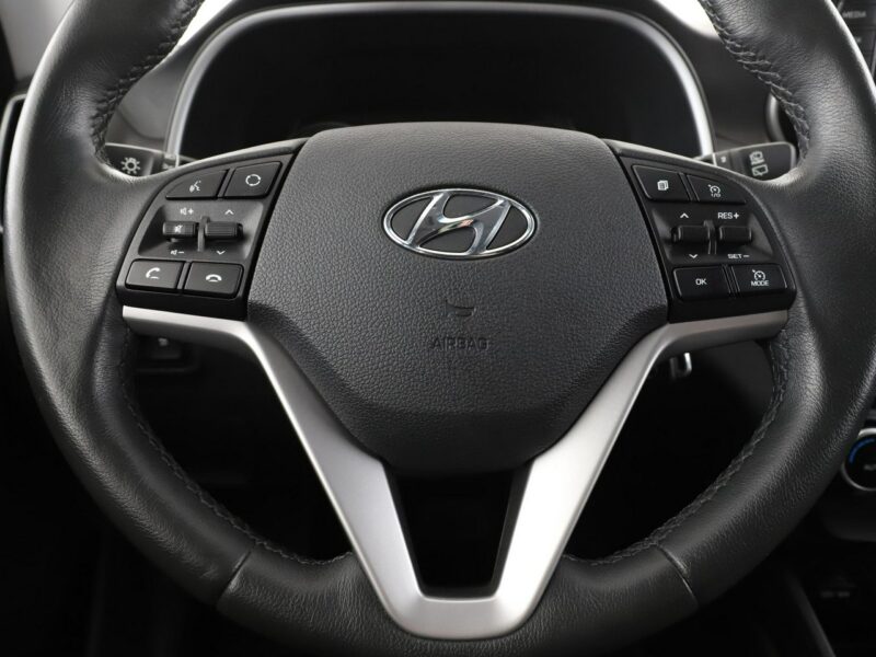 Hyundai Tucson Automat 177KM Navi Kamera cofania Podgrzewane fotele III (2015-2020)