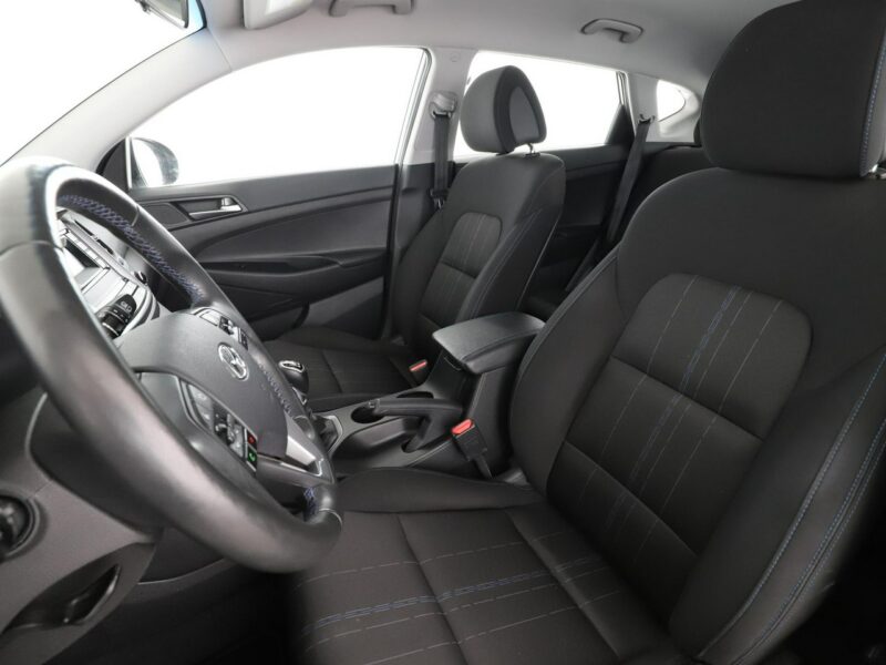 Hyundai Tucson 1.6 Benzyna Tempomat Klimatyzacja Grzana Kanapa Fotele Kierownica PDC III (2015-2020)