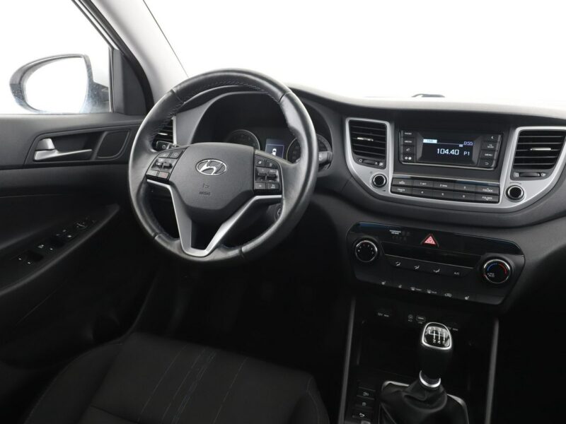 Hyundai Tucson 1.6 Benzyna Tempomat Klimatyzacja Grzana Kanapa Fotele Kierownica PDC III (2015-2020)