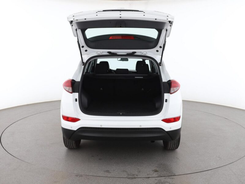 Hyundai Tucson 1.6 Benzyna Tempomat Klimatyzacja Grzana Kanapa Fotele Kierownica PDC III (2015-2020)
