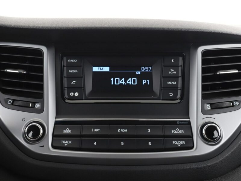 Hyundai Tucson 1.6 Benzyna Tempomat Klimatyzacja Grzana Kanapa Fotele Kierownica PDC III (2015-2020)