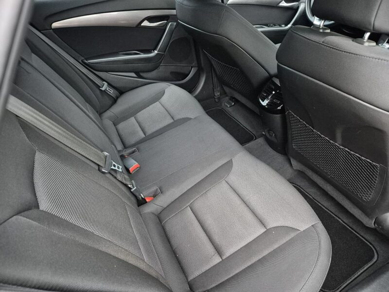 Hyundai i40 1.6 GDI * GWARANCJA * kombi * serwis do końca * manual * warszawa