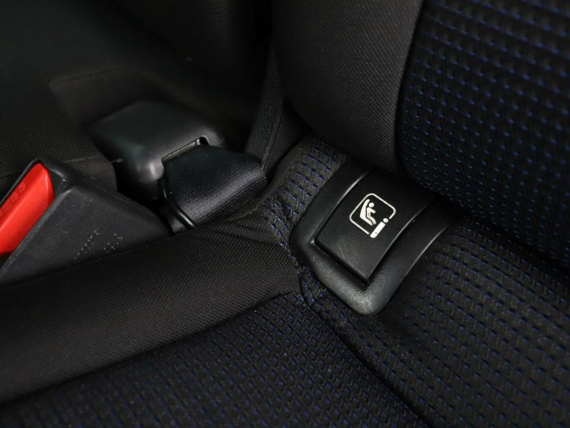 Hyundai Tucson klima auto grzane fotele navi bluetooth PDC III (2015-2020)