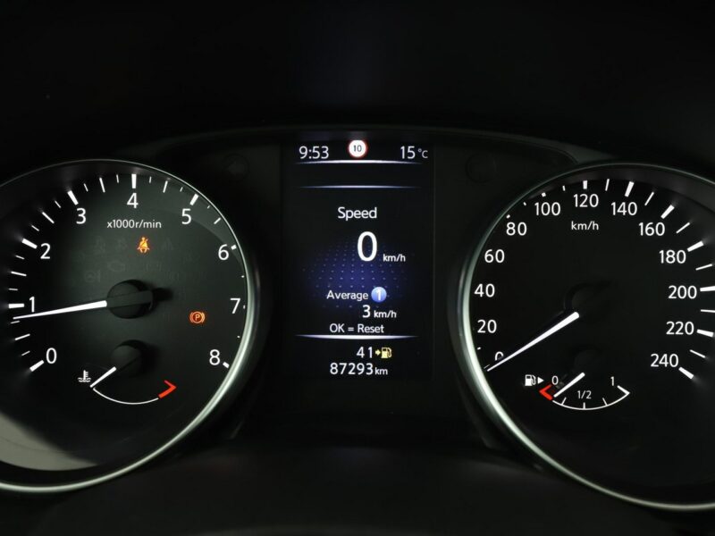 Nissan Qashqai N-Connecta panorama navi kamera grzane fotele tempomat Bluetooth II (2013-2021)