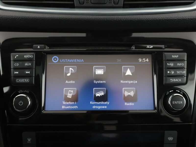 Nissan Qashqai N-Connecta panorama navi kamera grzane fotele tempomat Bluetooth II (2013-2021)