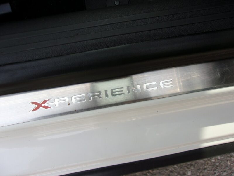 Seat Leon X-Perience, 4X4, Podgrz. Fotele, PDC przód tył, Klimatronic 2-strefowy III (2012-)