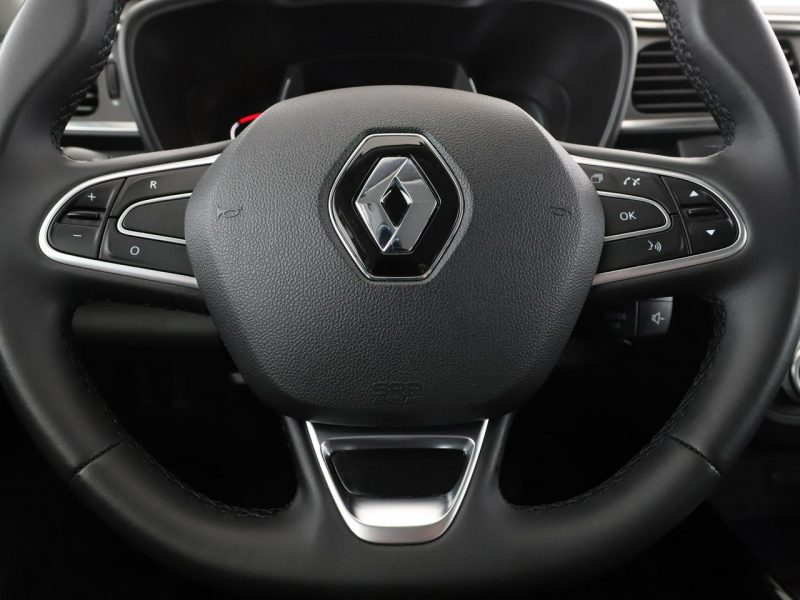 Renault Kadjar klima auto czujniki parkowania multifunkcja I (2015-)