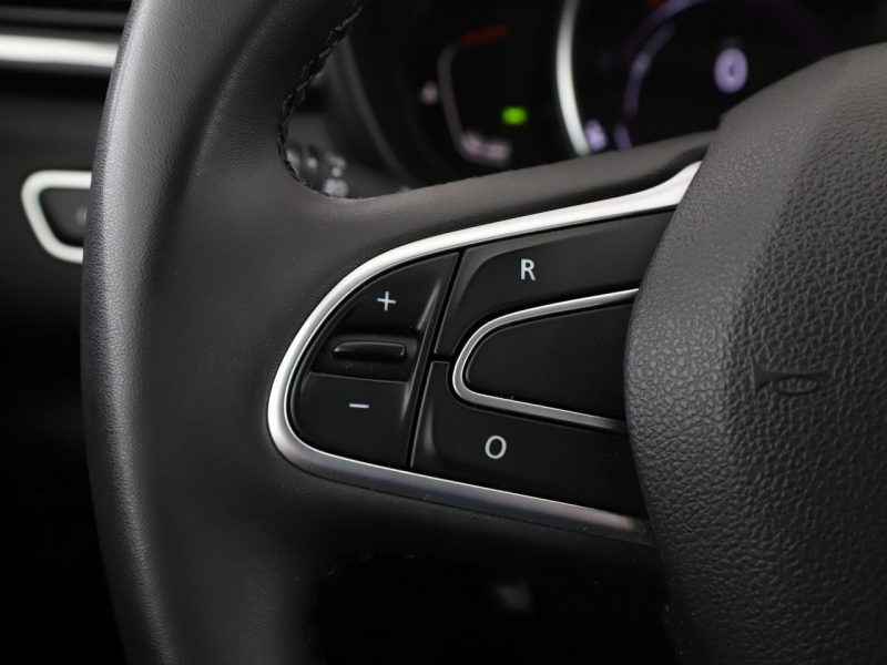 Renault Kadjar klima auto czujniki parkowania multifunkcja I (2015-)