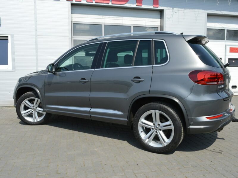 Volkswagen Tiguan 1.4TSI R-Line 100% bezwypadkowy Navi Bluetooth Euro6 Rozrząd na pasku I (2007-2016)