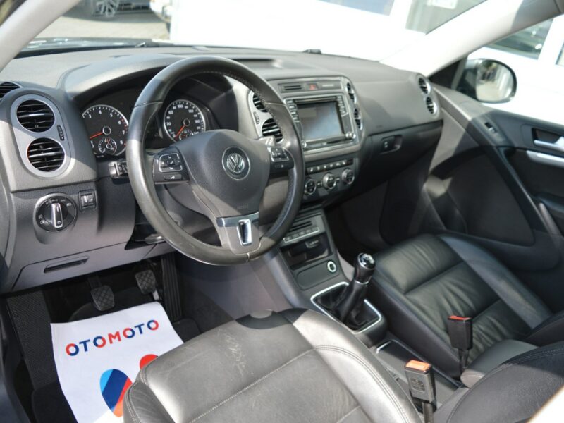 Volkswagen Tiguan 1.4TSI R-Line 100% bezwypadkowy Navi Bluetooth Euro6 Rozrząd na pasku I (2007-2016)