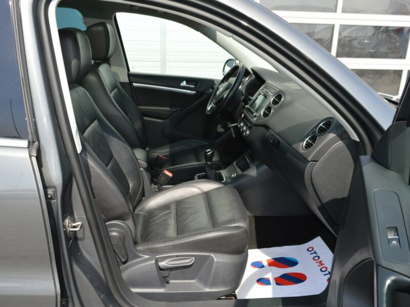Volkswagen Tiguan 1.4TSI R-Line 100% bezwypadkowy Navi Bluetooth Euro6 Rozrząd na pasku I (2007-2016)