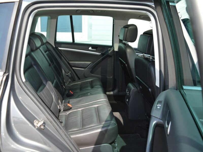 Volkswagen Tiguan 1.4TSI R-Line 100% bezwypadkowy Navi Bluetooth Euro6 Rozrząd na pasku I (2007-2016)
