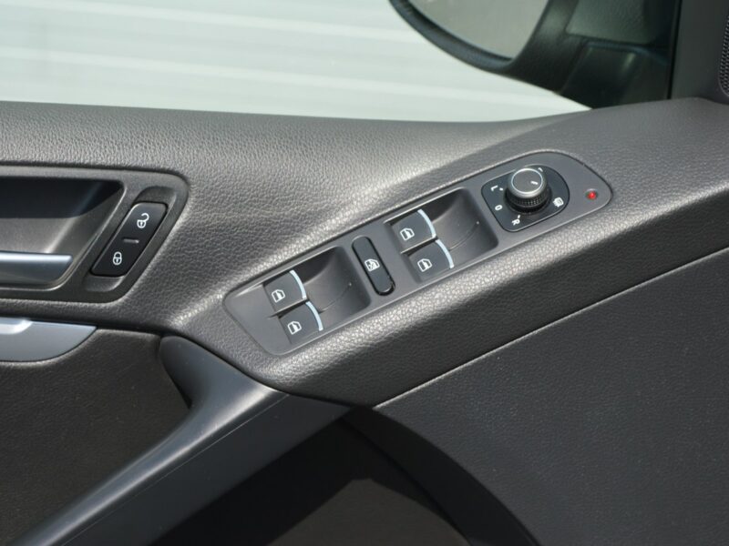 Volkswagen Tiguan 1.4TSI R-Line 100% bezwypadkowy Navi Bluetooth Euro6 Rozrząd na pasku I (2007-2016)