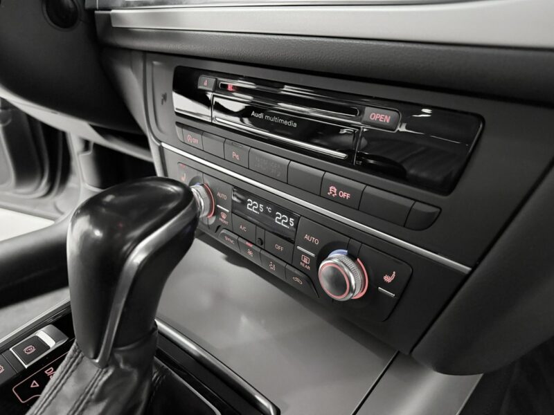 Audi A6 2.0 TDI 190PS*SPORT*Lift*Klima 4 stref*Panorama*Dociągi drzwi *NIEMIEC C7 (2011-)