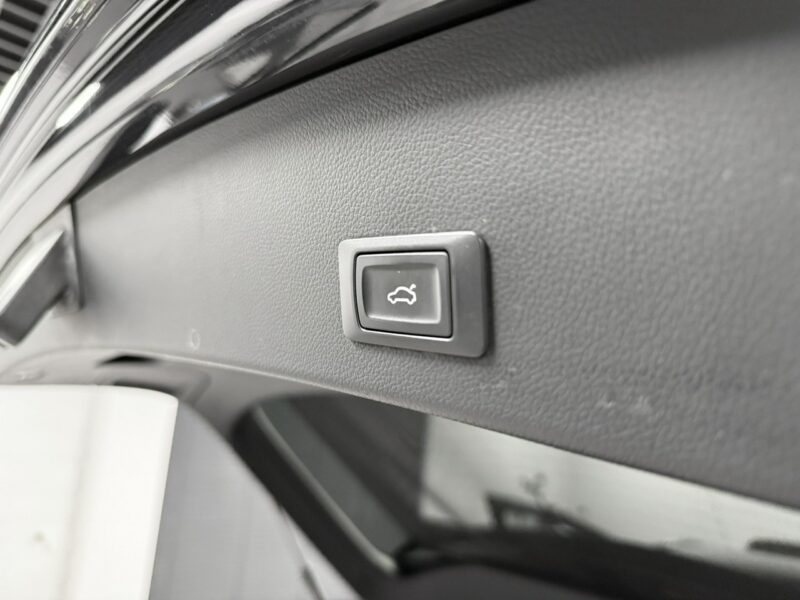 Audi A6 2.0 TDI 190PS*SPORT*Lift*Klima 4 stref*Panorama*Dociągi drzwi *NIEMIEC C7 (2011-)