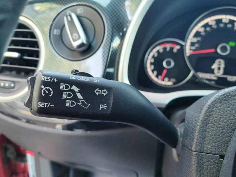 Volkswagen Beetle Automat*R-line* 210Ps* Super stan