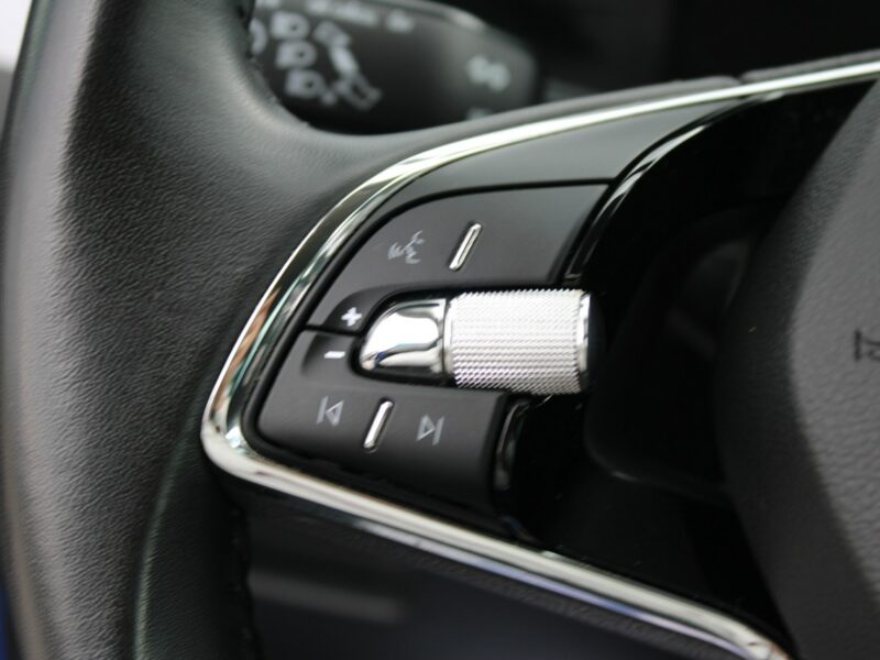 Škoda Superb Salon Polska Gwarancja Active III (2015-2023)