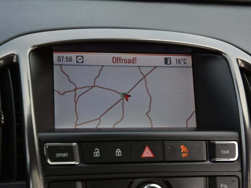 Opel Astra bi-Xenon Ledy Navi Szyber Parktronic Chrom 2xParkt J (2009-2019)